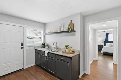610 Winston Street, Dallas, TX 75208 - Photo 11