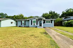 4236 Comanche St, Fort Worth, TX 76119 - Photo 1