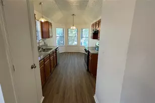 923 Simon Dr, Cedar Hill, TX 75104 - Photo 7