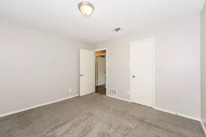 4422 Cinnabar Drive, Dallas, TX 75227 - Photo 17