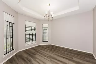 4422 Cinnabar Dr, Dallas, TX 75227 - Photo 5