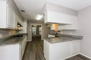 4422 Cinnabar Dr, Dallas, TX 75227 - Photo 9