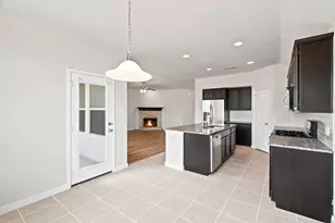 1705 Zebra Finch Dr, Little Elm, TX 75068 - Photo 9
