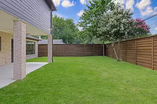 9621 Lanward Dr, Dallas, TX 75238 - Photo 31