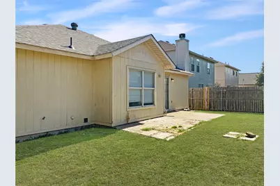 10112 Chapel Glen Terrace, Fort Worth, TX 76116 - Photo 3