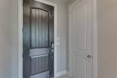 509 Hutchinson Lane, Lewisville, TX 75077 - Photo 3