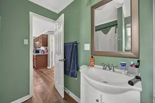 2818 NW 17th St, Fort Worth, TX 76106 - Photo 5
