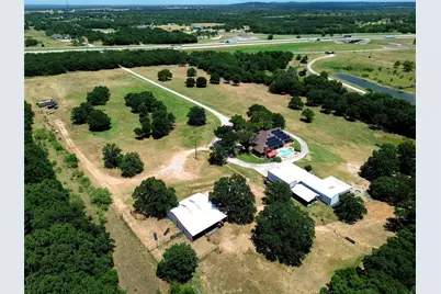447 W Bypass 287, Alvord, TX 76225 - Photo 29