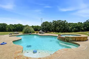 447 W Bypass 287, Alvord, TX 76225 - Photo 21