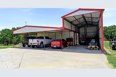 447 W Bypass 287, Alvord, TX 76225 - Photo 23
