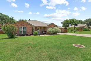 213 Bryant St, Pottsboro, TX 75076 - Photo 3