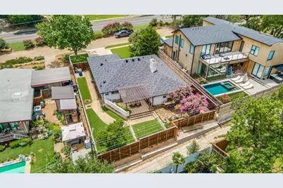 7045 Gaston Parkway, Dallas, TX 75214 - Photo 27