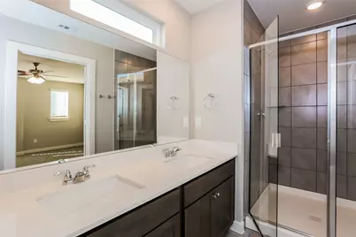 714 Lacewing Drive, Arlington, TX 76005 - Photo 5