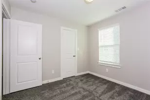 714 LACEWING DR, Arlington, TX 76005 - Photo 9