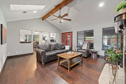7500 Parker Drive E, Burleson, TX 76028 - Photo 9