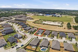 1500 Seabiscuit Dr, Granbury, TX 76049 - Photo 35