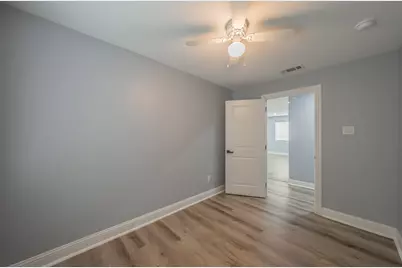 917 E Jessamine Street, Fort Worth, TX 76104 - Photo 21
