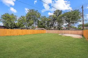 917 E Jessamine St, Fort Worth, TX 76104 - Photo 37