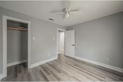 917 E Jessamine Street, Fort Worth, TX 76104 - Photo 25