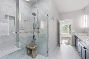 1136 Woodlawn Ave, Dallas, TX 75208 - Photo 21