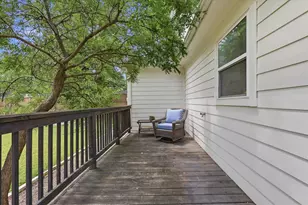 1136 Woodlawn Ave, Dallas, TX 75208 - Photo 33