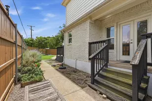 1136 Woodlawn Ave, Dallas, TX 75208 - Photo 31
