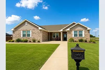 110 Centerhill Drive, Muenster, TX 76252 - Photo 1