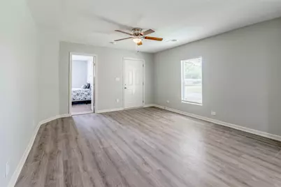 1203 E King Street, Sherman, TX 75090 - Photo 5