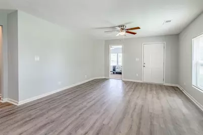 1203 E King Street, Sherman, TX 75090 - Photo 3