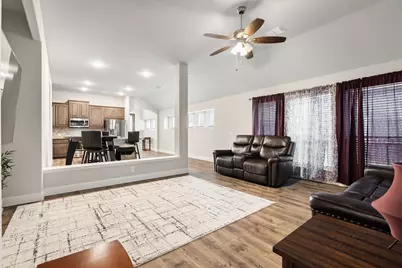 2761 Lisa Maria Street, Burleson, TX 76028 - Photo 15