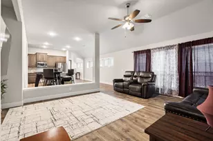 2761 Lisa Maria St, Burleson, TX 76028 - Photo 15
