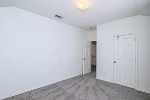 2100 Newport Dr, Flower Mound, TX 75028 - Photo 27
