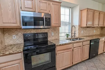 2100 Newport Drive, Flower Mound, TX 75028 - Photo 17