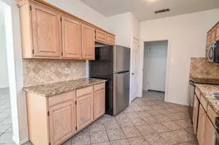 2100 Newport Dr, Flower Mound, TX 75028 - Photo 15