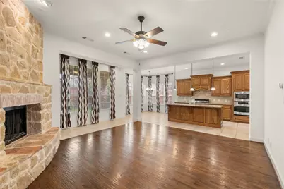 726 Sleepy Creek Drive, Frisco, TX 75036 - Photo 9