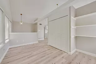 1803 Old Oak, Arlington, TX 76012 - Photo 7