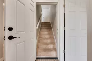 1803 Old Oak, Arlington, TX 76012 - Photo 17