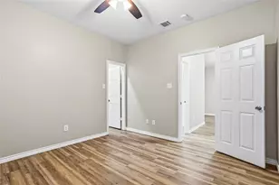 115 Franklin Ct, Venus, TX 76084 - Photo 21
