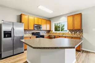 115 Franklin Ct, Venus, TX 76084 - Photo 11