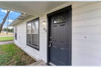 122 Ramsey Avenue, Cleburne, TX 76031 - Photo 21