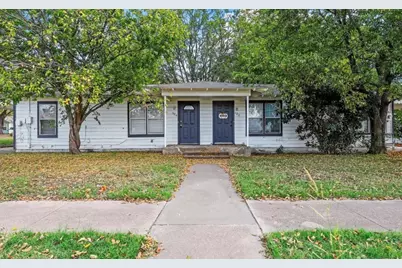 122 Ramsey Avenue, Cleburne, TX 76031 - Photo 1