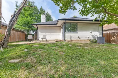 10116 Leatherwood Drive, Fort Worth, TX 76108 - Photo 11