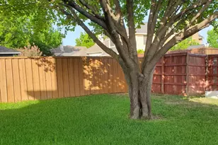 1704 Quail Run Dr, Garland, TX 75040 - Photo 13