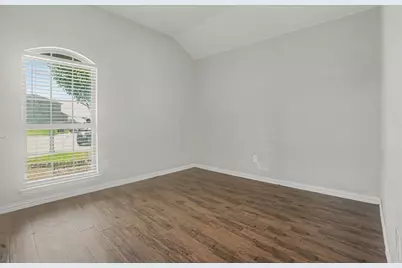 14201 Bridgeview Lane, Dallas, TX 75253 - Photo 13