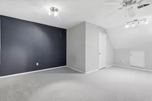 981 Chateau Valee Cir, Bedford, TX 76022 - Photo 33