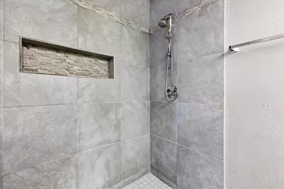 981 Chateau Valee Circle, Bedford, TX 76022 - Photo 27