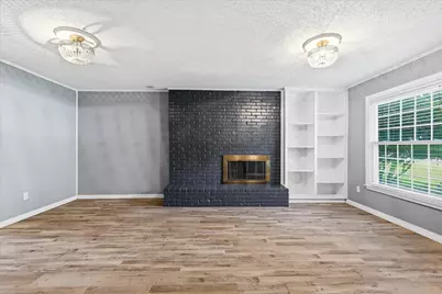 981 Chateau Valee Circle, Bedford, TX 76022 - Photo 9