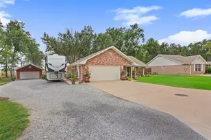 643 Sunnyvale Ln, Fairfield, TX 75840 - Photo 5