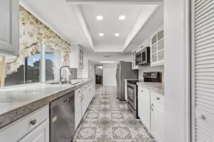 10239 Green Ash Rd, Dallas, TX 75243 - Photo 13