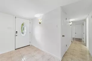 10239 Green Ash Rd, Dallas, TX 75243 - Photo 3